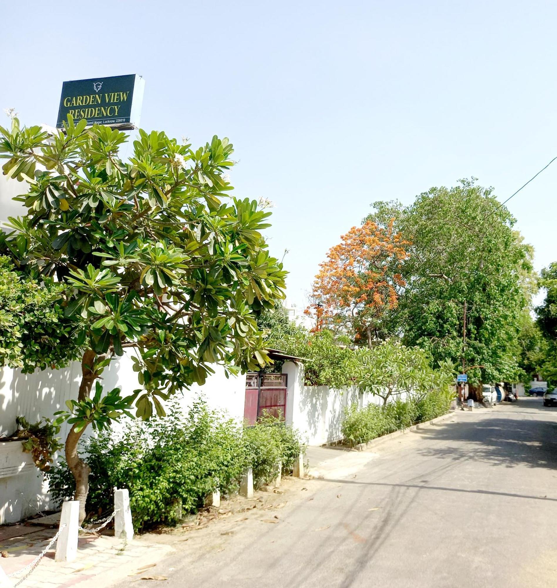 Garden View Residency Panzió Lakhnau Kültér fotó