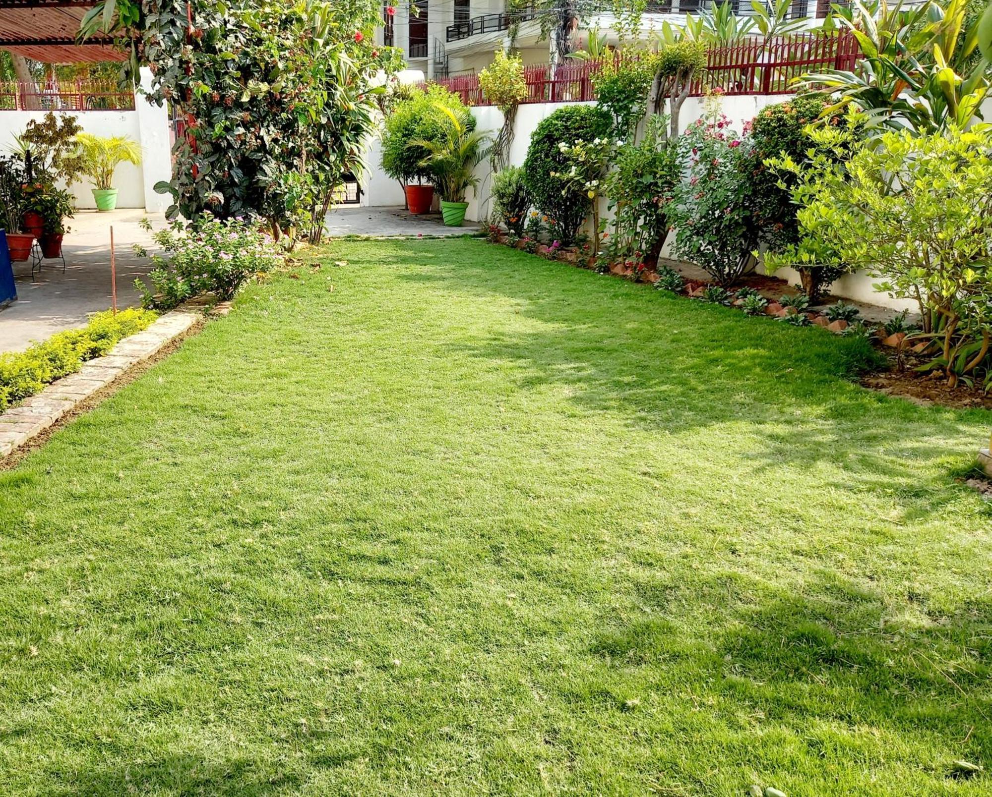 Garden View Residency Panzió Lakhnau Kültér fotó